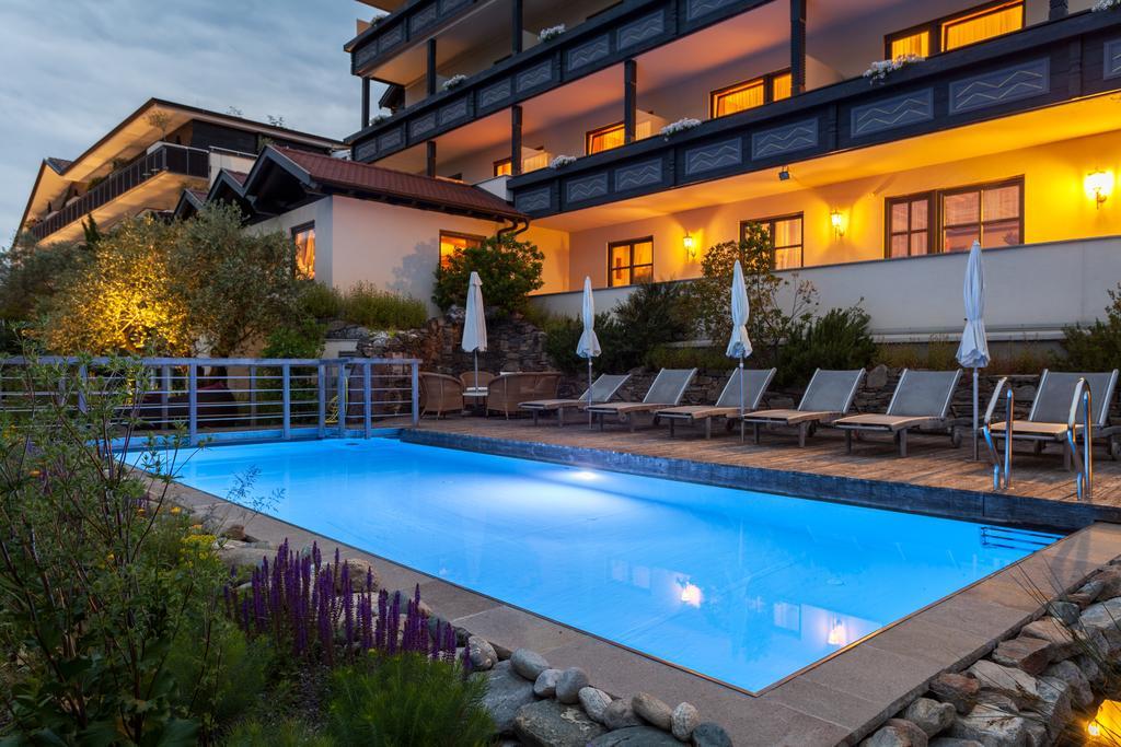 Alpentirolis Hotel Luaran gambar